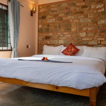 Village Homestay With Culture And Nature โพคารา ภายนอก รูปภาพ